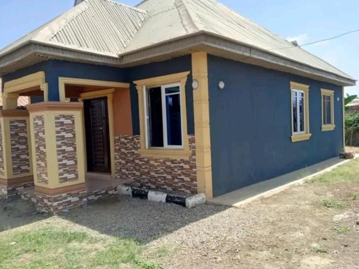 2 Bedroom Bungalow Ibadan Exterior photo